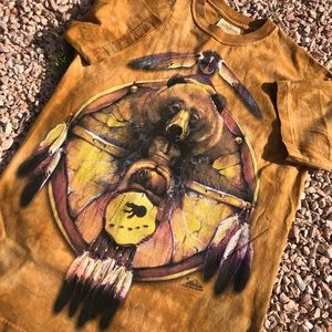 “The Mountain” Tribal Bear Graphic T-Shirt Sz M
